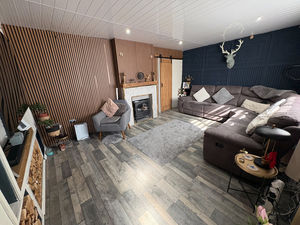 Photo 6- click for photo gallery